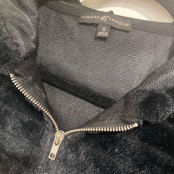 Faux Fur Hooded Jogger Jacket NWOT - Picture 3 of 3